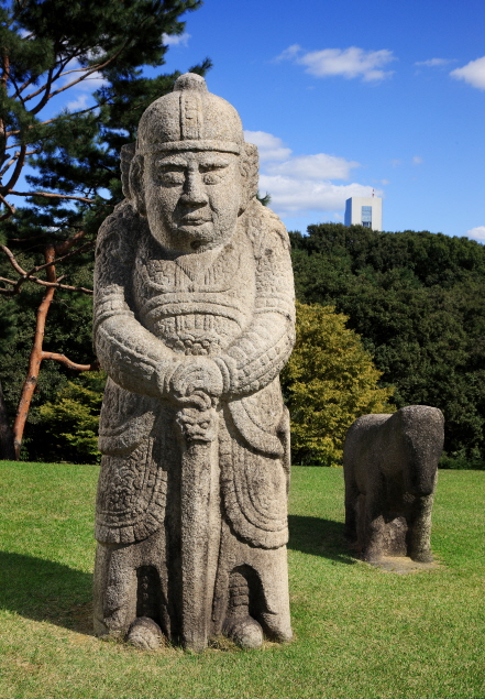 성종 선릉의 동측 무인석